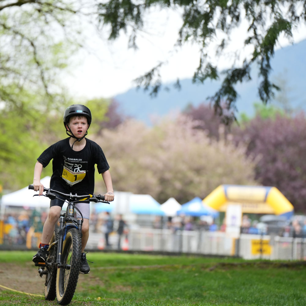 https://squamishyouthtri.ca/wp-content/uploads/2026/01/Squamish-Youth-Triathlon-Bike-1.jpg